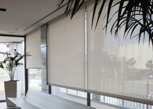 Cortinas y Persianas/ Curtains and blinds
