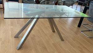 Mesa para comedor Zeit/ Zeit dinning table