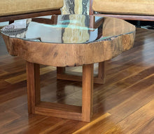 Mesa de Centro Parota Organica / Organic Parota Coffee Table