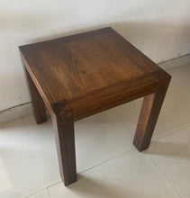 Mesa lateral Akumal/ Akumal side table