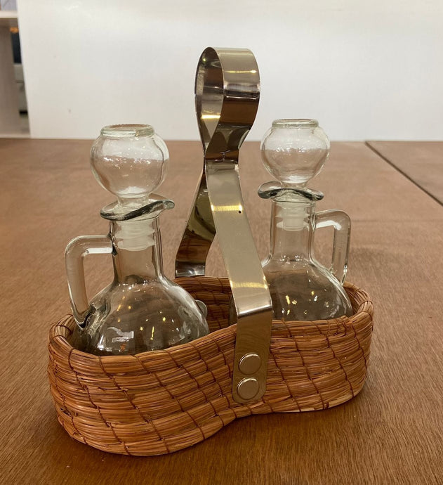 Vinagrero pino y acero/ Pine and stainless vinegar vessel